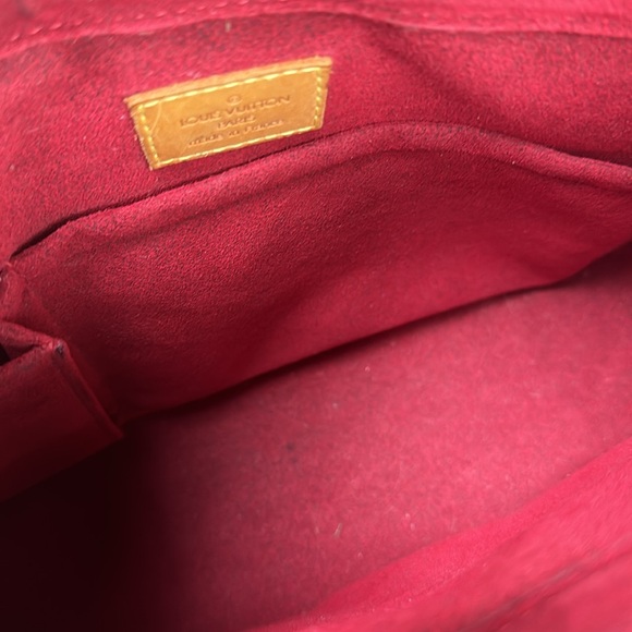 Louis Vuitton Viva Cite Monogram Canvas GM handbag - Picture 10 of 12